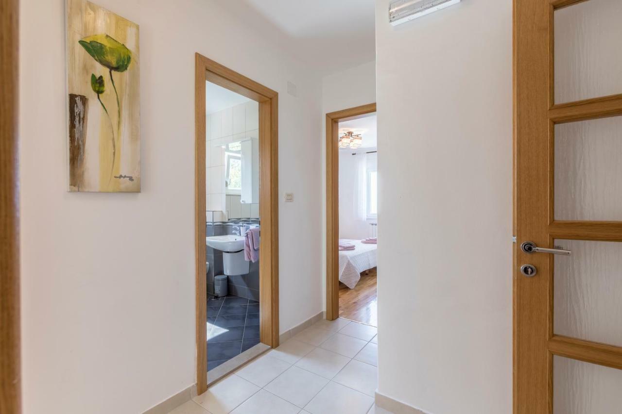 Villa Duje Trilj Eksteriør billede